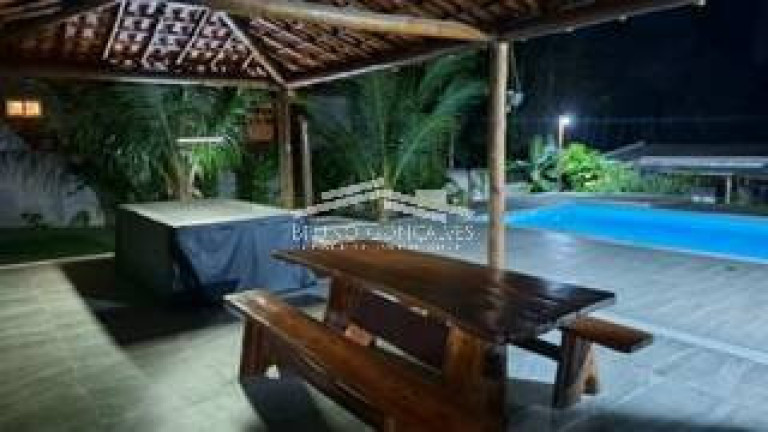Imagem Casa com 4 Quartos à Venda, 1.230 m² em Porto Seguro Imagem Casa com 4 Quartos à Venda, 1.230 m² em Porto Seguro