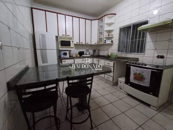 Imagem Casa com 4 Quartos à Venda, 252 m² em Centro - Bragança Paulista