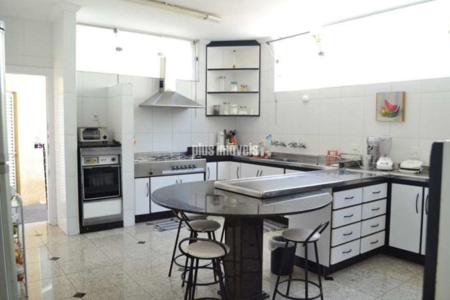 Imagem Casa com 4 Quartos à Venda, 650 m² em Jardim Paulista - São Paulo Imagem Casa com 4 Quartos à Venda, 650 m² em Jardim Paulista - São Paulo