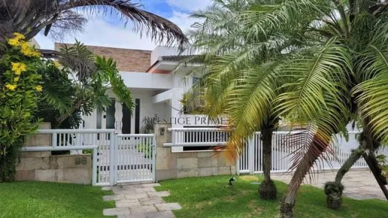 Imagem Casa com 4 Quartos à Venda, 504 m²