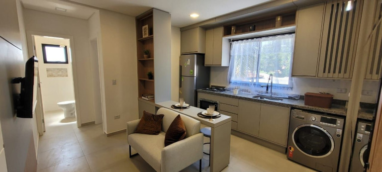 Imagem Apartamento com 1 Quarto à Venda, 60 m² em Cajuru - Curitiba