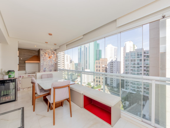 Imagem Apartamento com 2 Quartos à Venda, 74 m² em Aclimação - São Paulo