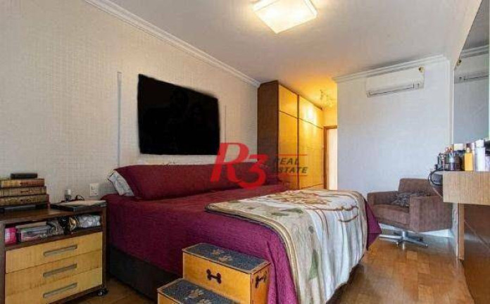 Imagem Apartamento com 3 Quartos à Venda, 211 m² em Embaré - Santos