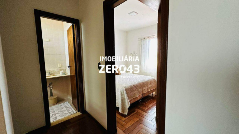 Imagem Casa com 3 Quartos à Venda, 150 m² em Jardim Albatroz - Londrina