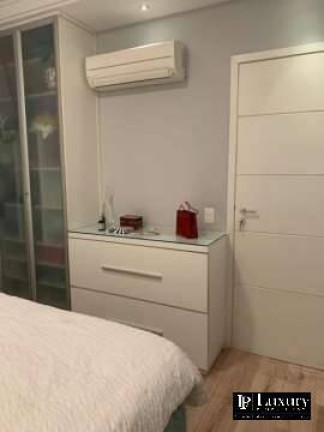 Imagem Apartamento com 3 Quartos à Venda, 127 m² em Moema - São Paulo Imagem Apartamento com 3 Quartos à Venda, 127 m² em Moema - São Paulo