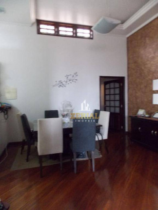 Imagem Sobrado com 4 Quartos à Venda, 360 m² em Osvaldo Cruz - São Caetano Do Sul