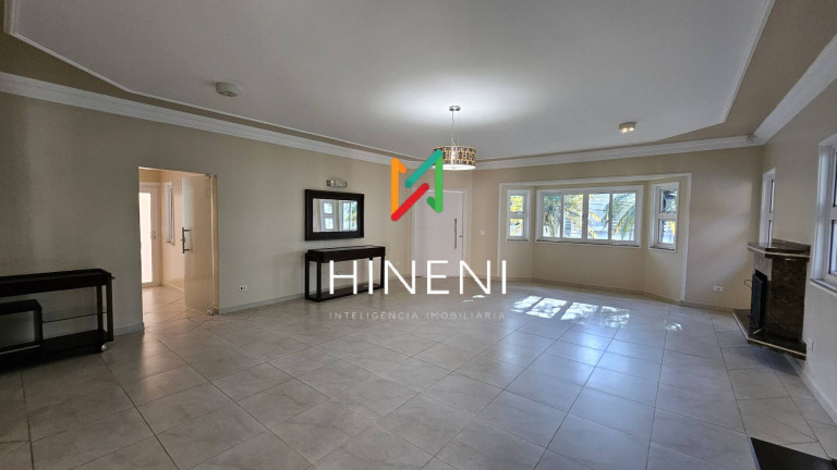 Imagem Casa à Venda, em Atibaia Imagem Casa à Venda, em Atibaia