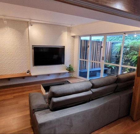 Imagem Imóvel com 2 Quartos à Venda, 151 m² em Leblon - Rio De Janeiro Imagem Imóvel com 2 Quartos à Venda, 151 m² em Leblon - Rio De Janeiro