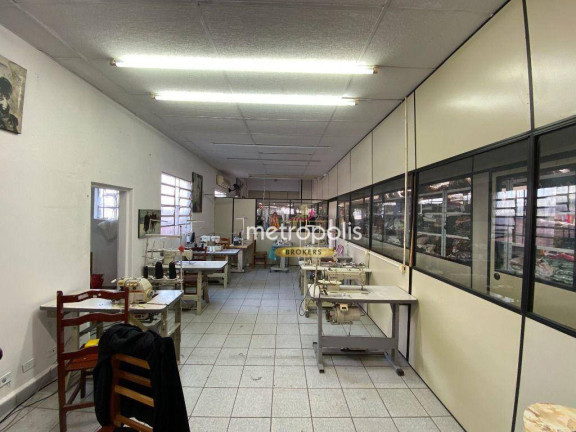 Imagem Galpão à Venda ou Locação, 1.400 m² em São João Clímaco - São Paulo Imagem Galpão à Venda ou Locação, 1.400 m² em São João Clímaco - São Paulo