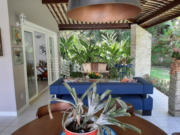 Imagem Casa de Condomínio com 4 Quartos à Venda, 800 m² em Estrada Do Coco - Lauro De Freitas Imagem Casa de Condomínio com 4 Quartos à Venda, 800 m² em Estrada Do Coco - Lauro De Freitas