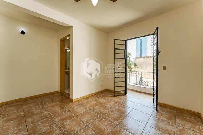 Imagem Casa com 2 Quartos à Venda, 225 m² em Tatuapé - São Paulo Imagem Casa com 2 Quartos à Venda, 225 m² em Tatuapé - São Paulo