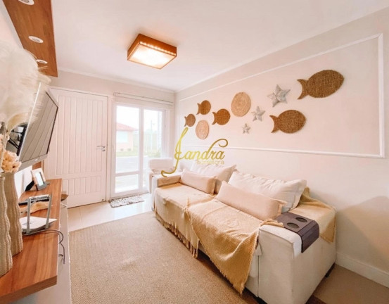 Imagem Casa de Condomínio com 3 Quartos à Venda, 132 m² em Rainha Do Mar - Xangri-la