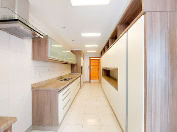 Imagem Apartamento com 3 Quartos à Venda, 180 m² em Várzea - Teresópolis Imagem Apartamento com 3 Quartos à Venda, 180 m² em Várzea - Teresópolis