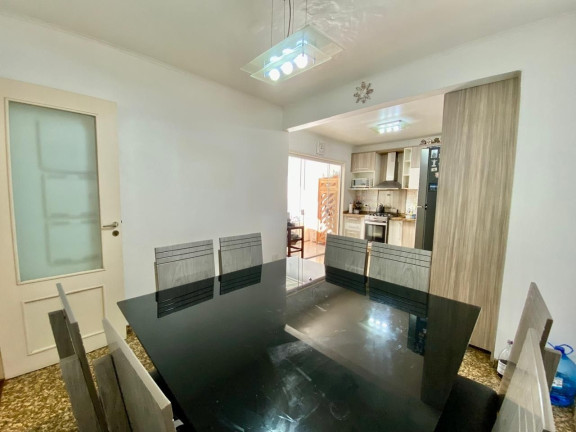 Imagem Casa com 3 Quartos à Venda, 278 m² em Boqueirão - Curitiba