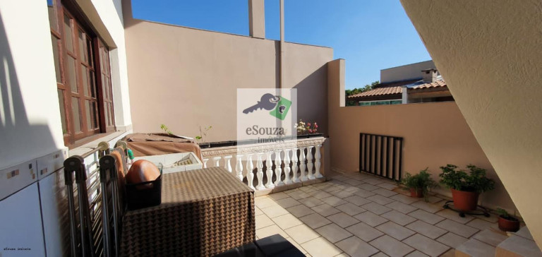 Imagem Casa com 3 Quartos à Venda, 264 m² em Vila Linda - Santo André