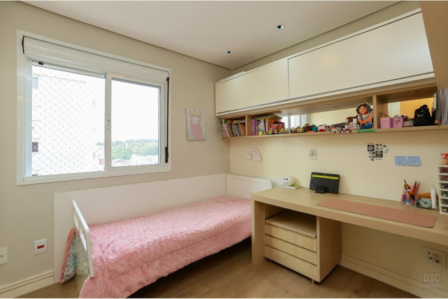 Imagem Imóvel com 2 Quartos à Venda, em Menino Deus - Porto Alegre Imagem Imóvel com 2 Quartos à Venda, em Menino Deus - Porto Alegre