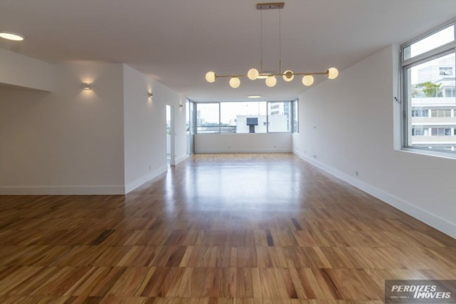 Apartamento com 3 Quartos à Venda, 270 m² em Higienópolis - São Paulo