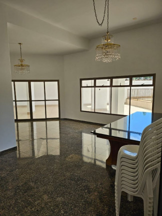 Imagem Apartamento com 4 Quartos à Venda, 286 m² em Bandeirantes - Cuiabá Imagem Apartamento com 4 Quartos à Venda, 286 m² em Bandeirantes - Cuiabá