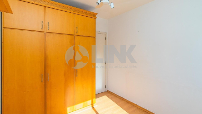 Imagem Apartamento com 3 Quartos à Venda, 83 m² em Mont Serrat - Porto Alegre Imagem Apartamento com 3 Quartos à Venda, 83 m² em Mont Serrat - Porto Alegre