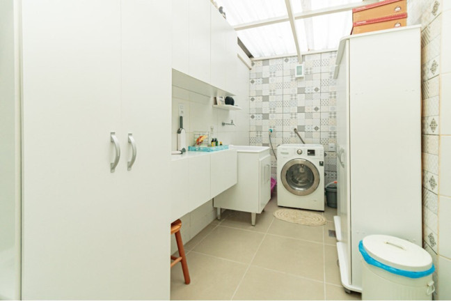 Imagem Imóvel com 2 Quartos à Venda, 120 m² em Cidade Baixa - Porto Alegre Imagem Imóvel com 2 Quartos à Venda, 120 m² em Cidade Baixa - Porto Alegre