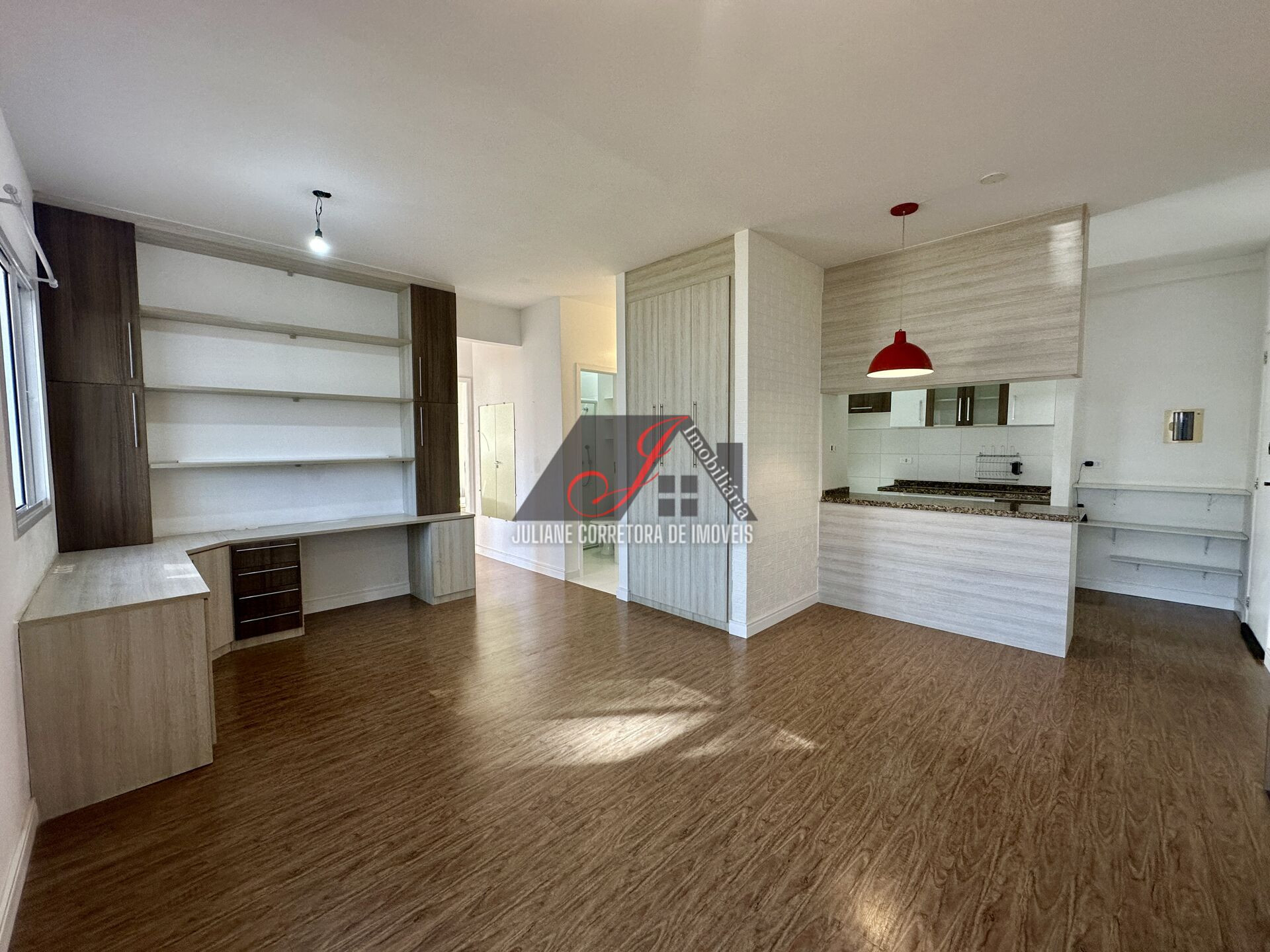 Imagem Apartamento com 3 Quartos à Venda, 59 m² em Campo Comprido - Curitiba