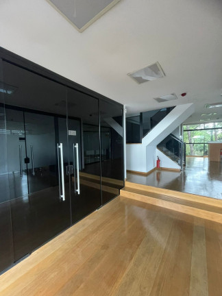 Sala Comercial à Venda, 260 m² em Jardim Lambreta - Cotia