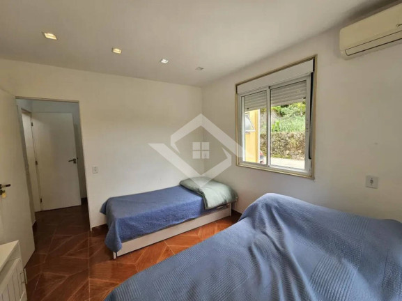 Imagem Casa com 5 Quartos à Venda, 300 m² em Portogalo - Angra Dos Reis