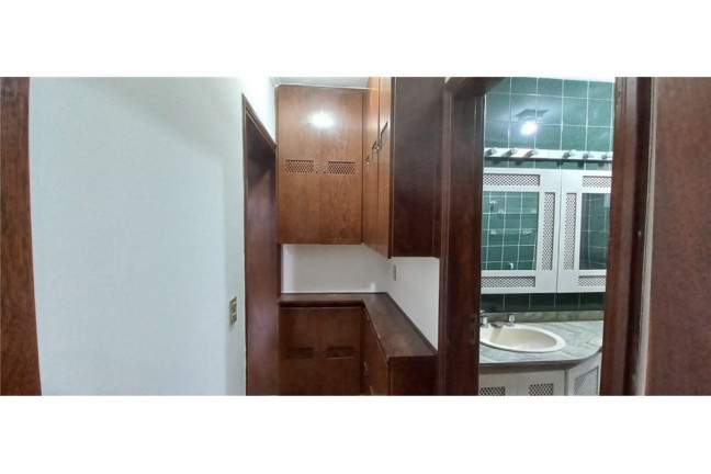 Imagem Imóvel com 3 Quartos à Venda, em Pinheiros - São Paulo Imagem Imóvel com 3 Quartos à Venda, em Pinheiros - São Paulo