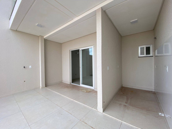 Imagem Sobrado com 3 Quartos à Venda, 90 m² em Floresta - Cascavel
