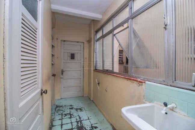 Imagem Imóvel com 3 Quartos à Venda,  em Independência - Porto Alegre