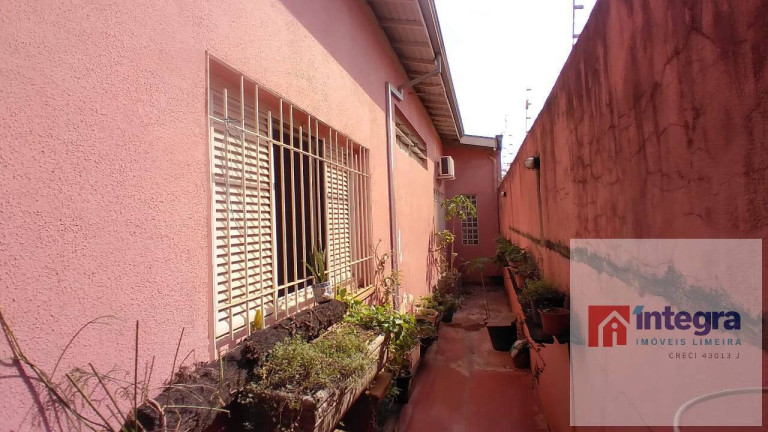 Imagem Casa com 3 Quartos à Venda, 235 m² em Vila Cristóvam - Limeira Imagem Casa com 3 Quartos à Venda, 235 m² em Vila Cristóvam - Limeira