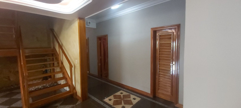 Imagem Casa com 6 Quartos à Venda, 575 m² em Quebra Frascos - Teresópolis Imagem Casa com 6 Quartos à Venda, 575 m² em Quebra Frascos - Teresópolis