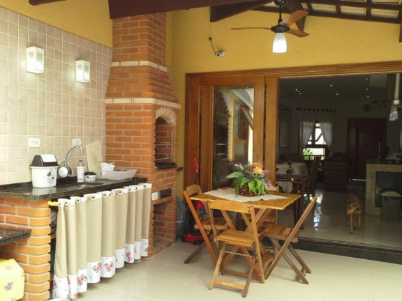Imagem Casa com 2 Quartos à Venda, 150 m² em Flórida - Praia Grande Imagem Casa com 2 Quartos à Venda, 150 m² em Flórida - Praia Grande
