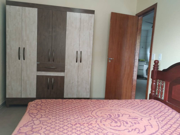 Imagem Casa com 2 Quartos para Temporada, 60 m² em Bombinhas - Bombinhas Imagem Casa com 2 Quartos para Temporada, 60 m² em Bombinhas - Bombinhas