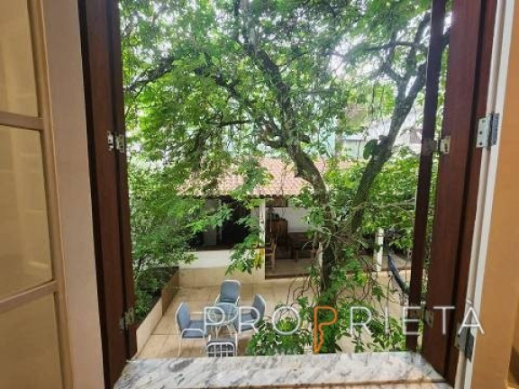 Imagem Casa com 6 Quartos à Venda, 550 m² em Jardim Botanico - Rio De Janeiro