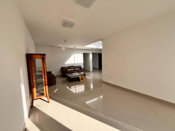 Imagem Casa com 3 Quartos à Venda, em Campeche - Florianópolis Imagem Casa com 3 Quartos à Venda, em Campeche - Florianópolis