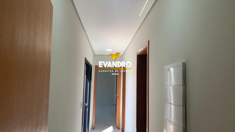 Imagem Casa com 3 Quartos à Venda, 250 m² em Condomínio Primor Das Torres - Cuiabá
