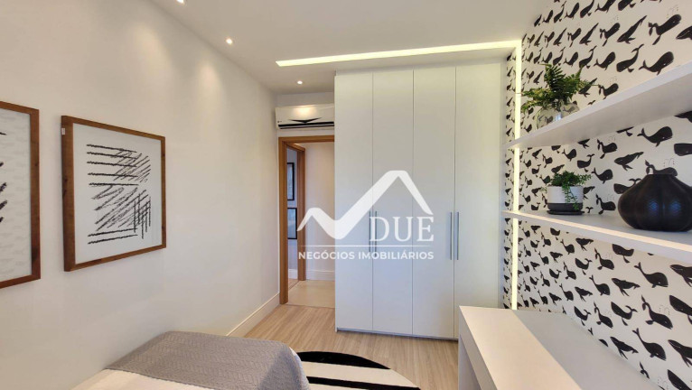 Imagem Apartamento com 2 Quartos à Venda, 72 m² em Boqueirão - Santos