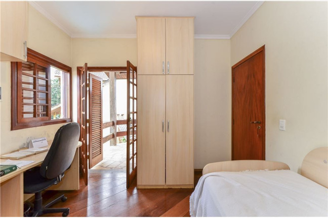 Imagem Casa com 4 Quartos à Venda, 270 m² em Nova Caieiras - Caieiras Imagem Casa com 4 Quartos à Venda, 270 m² em Nova Caieiras - Caieiras