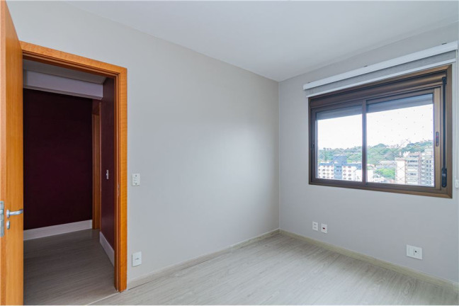 Imagem Apartamento com 2 Quartos à Venda, 86 m² em Menino Deus - Porto Alegre