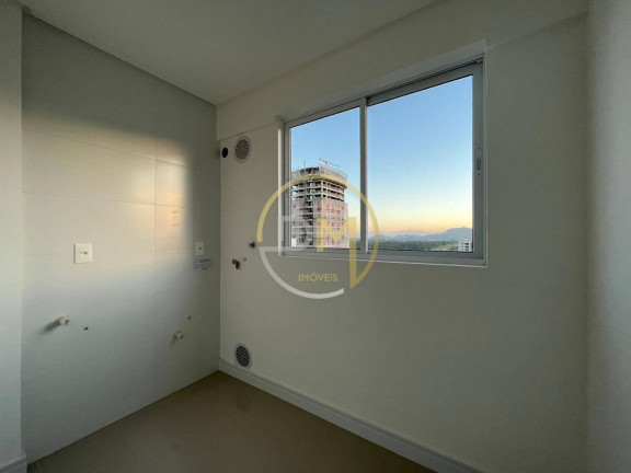 Imagem Apartamento com 4 Quartos à Venda, 145 m² em Meia Praia - Itapema Imagem Apartamento com 4 Quartos à Venda, 145 m² em Meia Praia - Itapema
