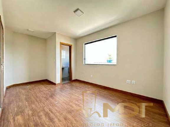 Imagem Casa com 3 Quartos à Venda, 128 m² em Santa Mônica - Belo Horizonte Imagem Casa com 3 Quartos à Venda, 128 m² em Santa Mônica - Belo Horizonte