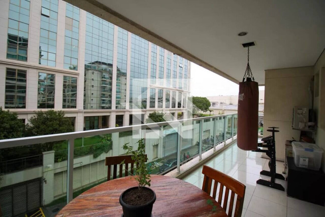 Imagem Apartamento com 3 Quartos à Venda, 130 m² em Barra Da Tijuca - Rio De Janeiro Imagem Apartamento com 3 Quartos à Venda, 130 m² em Barra Da Tijuca - Rio De Janeiro