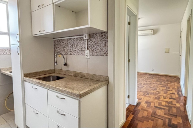 Imagem Apartamento com 2 Quartos à Venda, 41 m² em Menino Deus - Porto Alegre