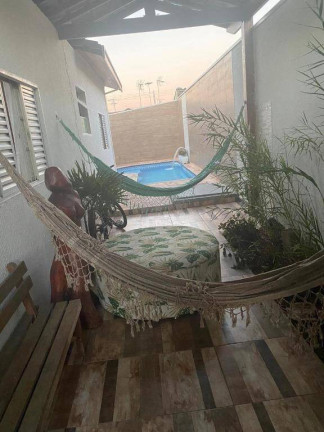 Imagem Casa com 3 Quartos à Venda, 250 m² em Parque São Cristóvão - Taubaté Imagem Casa com 3 Quartos à Venda, 250 m² em Parque São Cristóvão - Taubaté