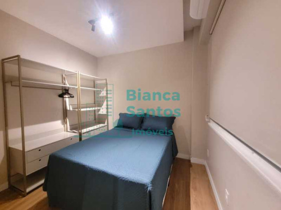 Imagem Apartamento com 2 Quartos à Venda, 50 m² em Copacabana - Rio De Janeiro