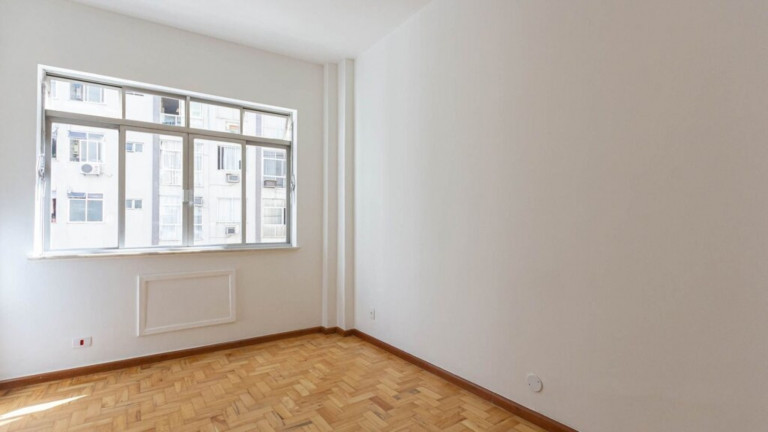 Imagem Imóvel com 3 Quartos à Venda, 128 m² em Copacabana - Rio De Janeiro