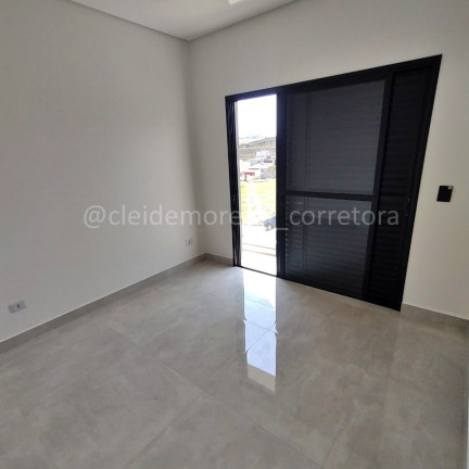Imagem Sobrado com 3 Quartos à Venda, 120 m² em Chácara Jaguari (fazendinha) - Santana De Parnaíba