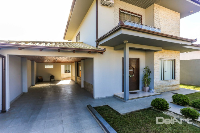 Imagem Casa com 4 Quartos à Venda, 290 m² em Bom Jesus - Rio Negro Imagem Casa com 4 Quartos à Venda, 290 m² em Bom Jesus - Rio Negro
