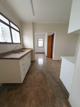 Imagem Imóvel com 4 Quartos à Venda, 232 m² em Vila Andrade - São Paulo Imagem Imóvel com 4 Quartos à Venda, 232 m² em Vila Andrade - São Paulo